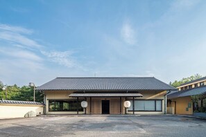 Exterior - Okutamaji (Ome)