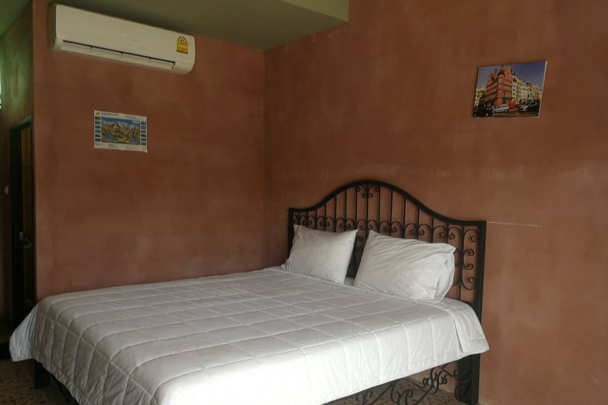 Rideaux occultants, lits pliants/supplémentaires, Wi-Fi gratuit