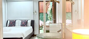 Hub53 Coworking & Coliving Space