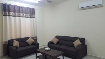 32-inch LED TV with satellite channels, TV