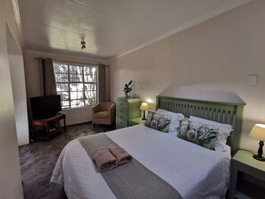 Premium bedding, desk, iron/ironing board, free wired Internet