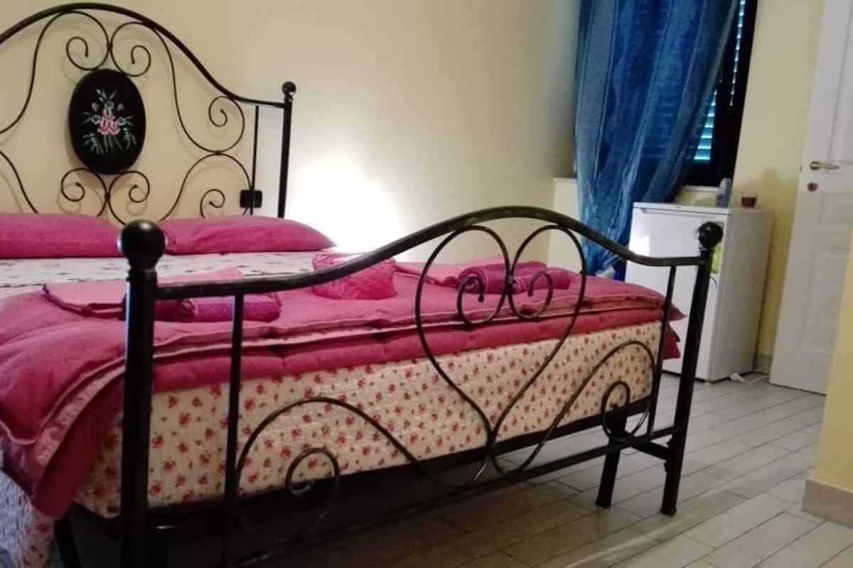 Standard-Doppel- oder -Zweibettzimmer | Kostenloses WLAN, Rollstuhlgeeignet