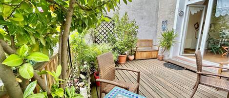 Exclusive Apartment, 2 Bedrooms, Non Smoking, Terrace (Top 8) | Terrace/patio