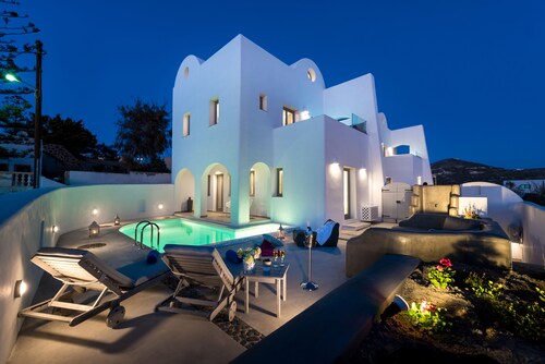 White Harmony Suites