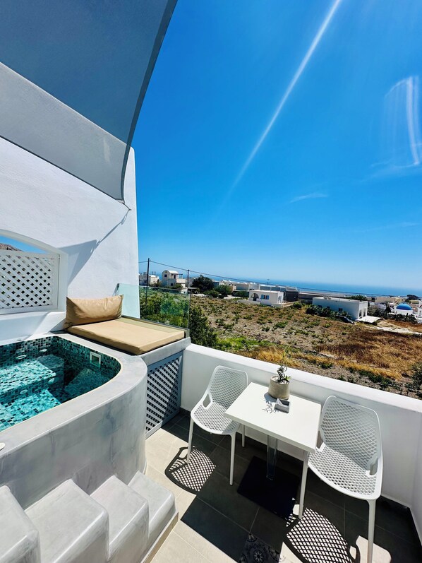 Junior Suite, Hot Tub, Sea View | Terrace/patio