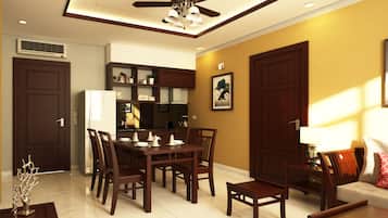 3 bedrooms, minibar, in-room safe, desk