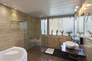 Bathroom - Olive Resorts & Villas (Kurai)
