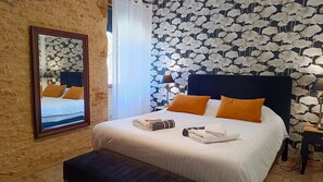 Suíte superior, 2 quartos (Sarlat) | Individualmente decorados, individualmente mobiliados