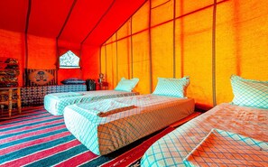 家庭帳篷, 3 張單人床 | 床單