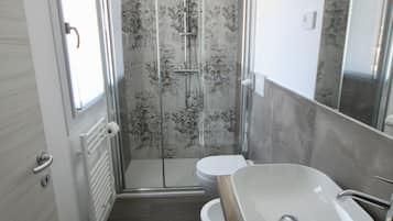 Double or Twin Room | Bathroom | Shower, free toiletries, hair dryer, towels