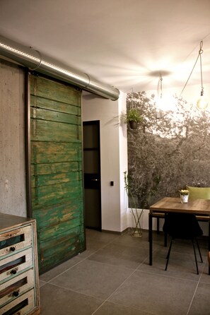 Interior detail - Pove 2.4 Hotel (Pove del Grappa)