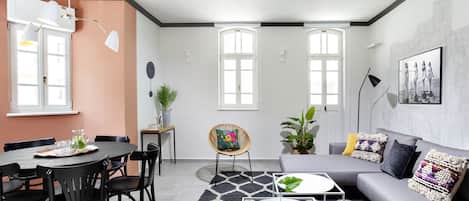 Superior Two Bedroom Apartment with Balcony