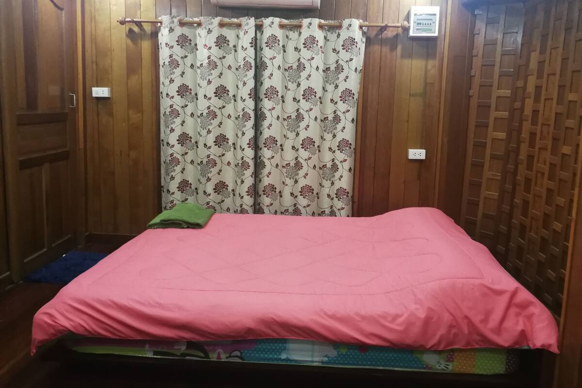 Standard Double Room | Rollaway beds, free WiFi