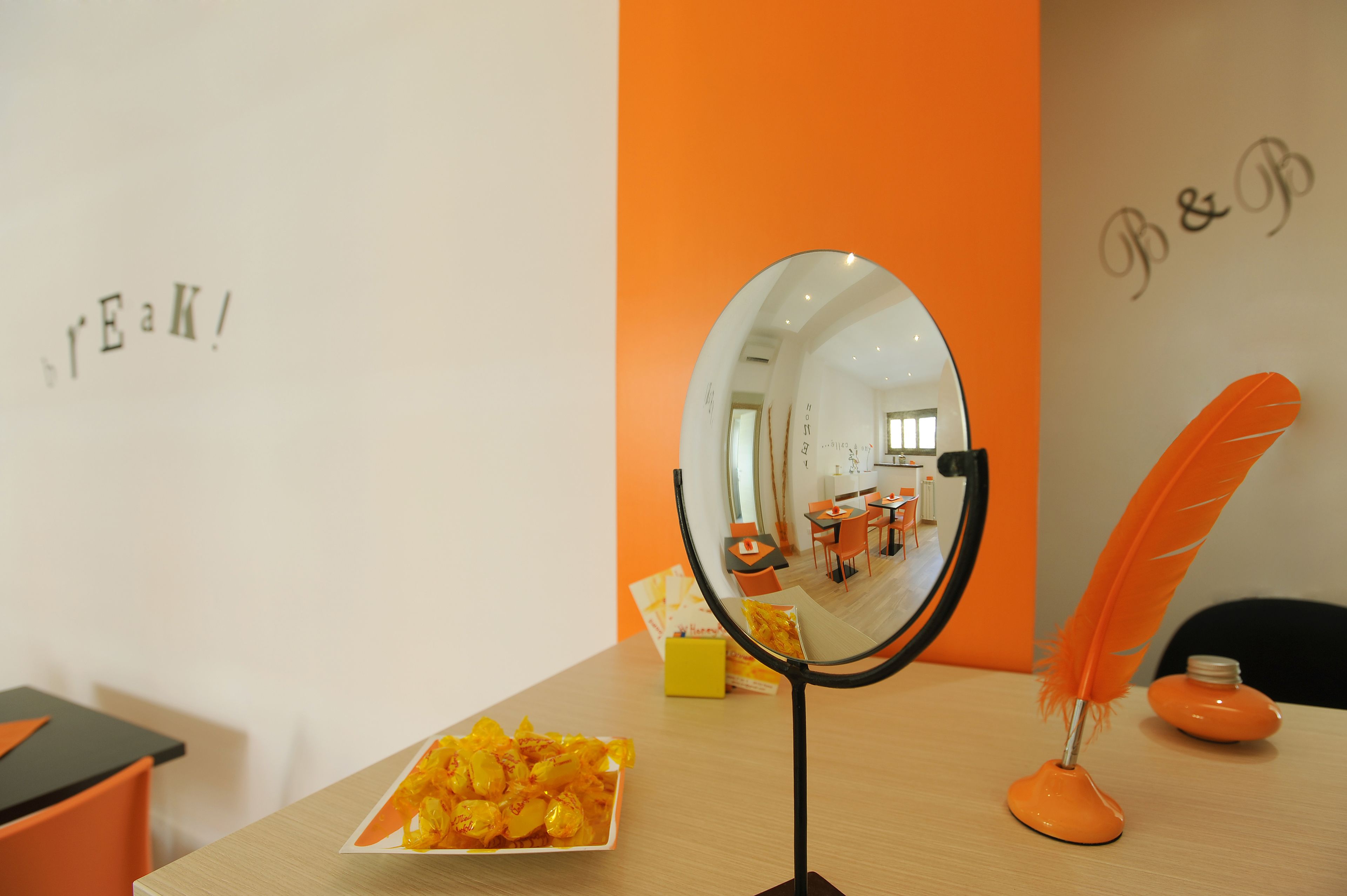 현지식 무료 아침 식사 포함