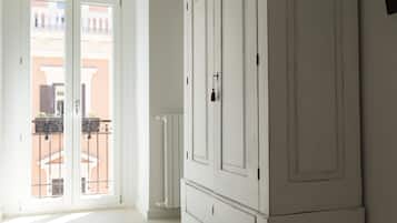 Apartment, 1 Bedroom | Room amenity