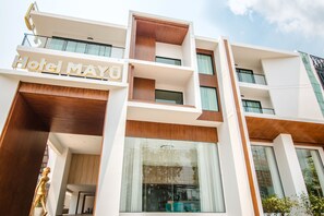 Perincian bahagian luar