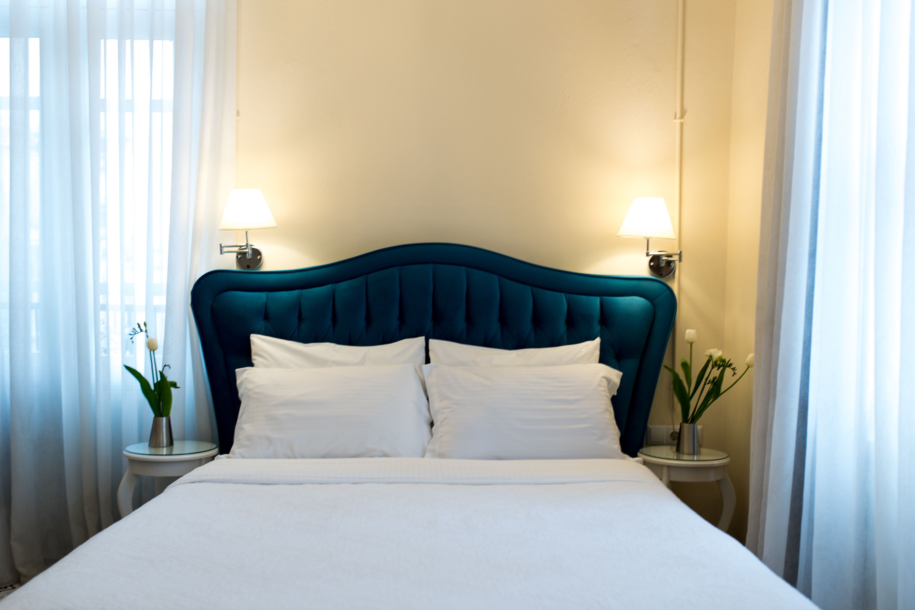 superior double room | minibar, in-room safe, desk, blackout curtains