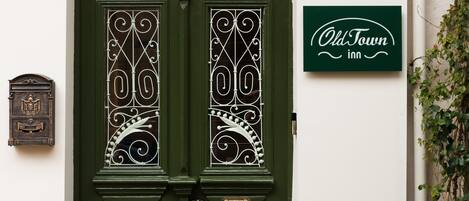 Fachada de la propiedad