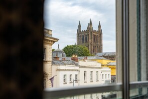 Luxury Double Room | Individually decorated, individually furnished, desk, laptop workspace - Green Dragon Hotel (Hereford)