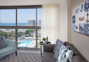 Apartment, 2 Schlafzimmer, Meerseite | Wohnbereich