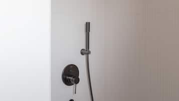Twin Room | Bathroom | Shower, rainfall showerhead, hair dryer, towels