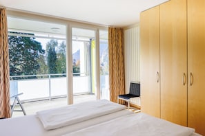 Comfort Apartment, Balcony, Annex Building
