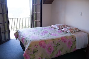 Habitación doble | Tabla de planchar con plancha y wifi gratis 