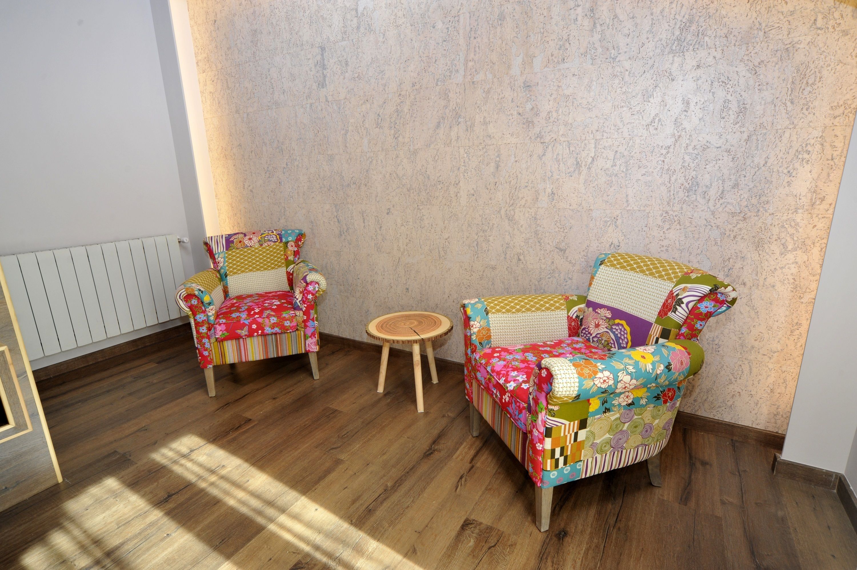 2 dias de forfait en espot esqui - 1 noche de hotel suite junior  | desk, blackout curtains, free wifi, bed sheets