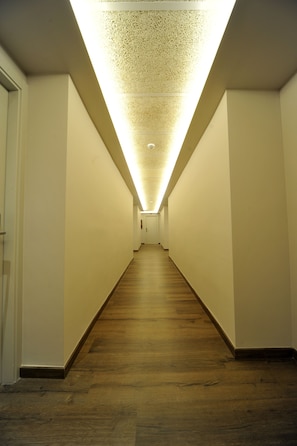 Hallway - Hotel Vall d'Aneu (Esterri D'Aneu)