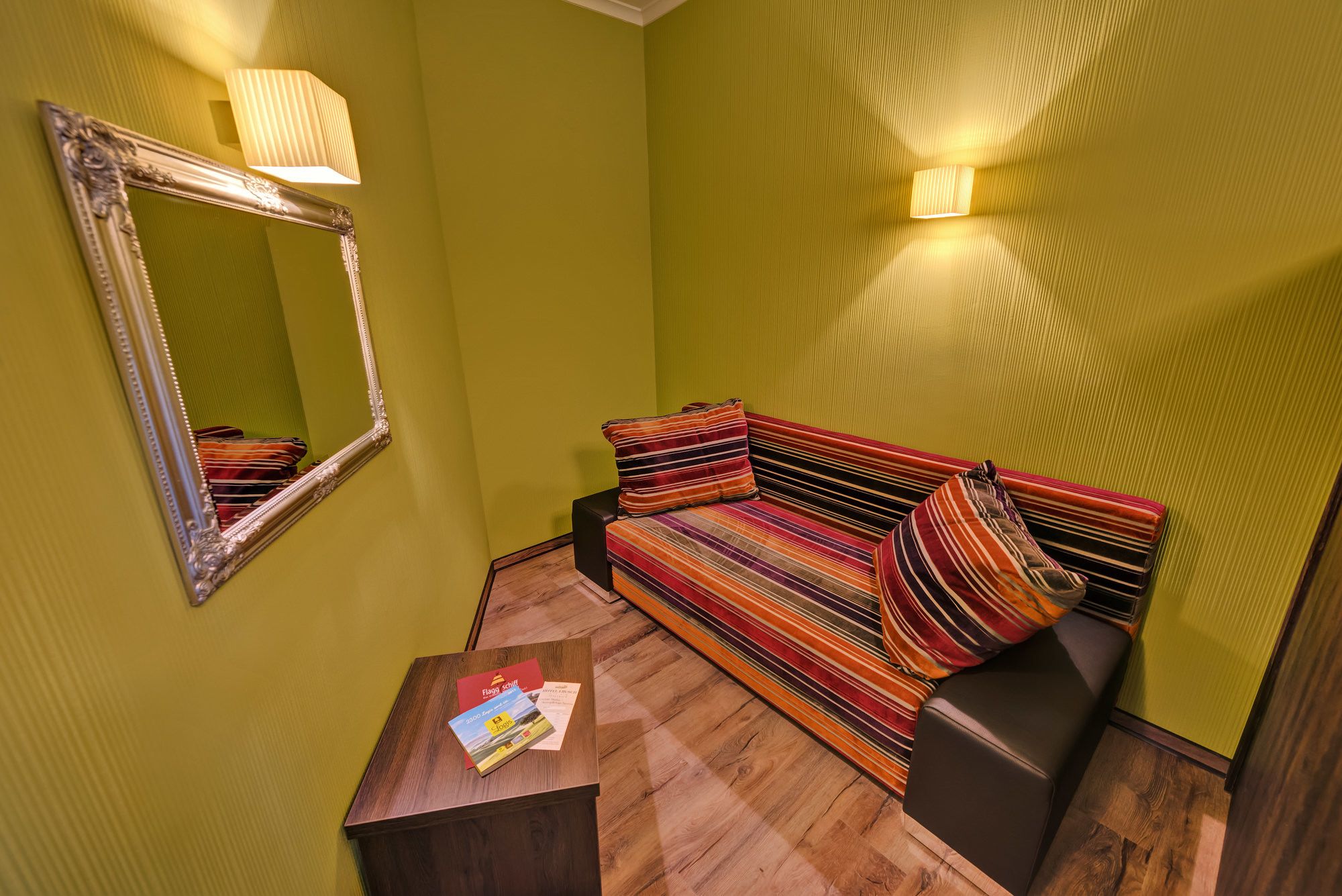 deluxe double room | minibar, in-room safe, individually decorated, desk