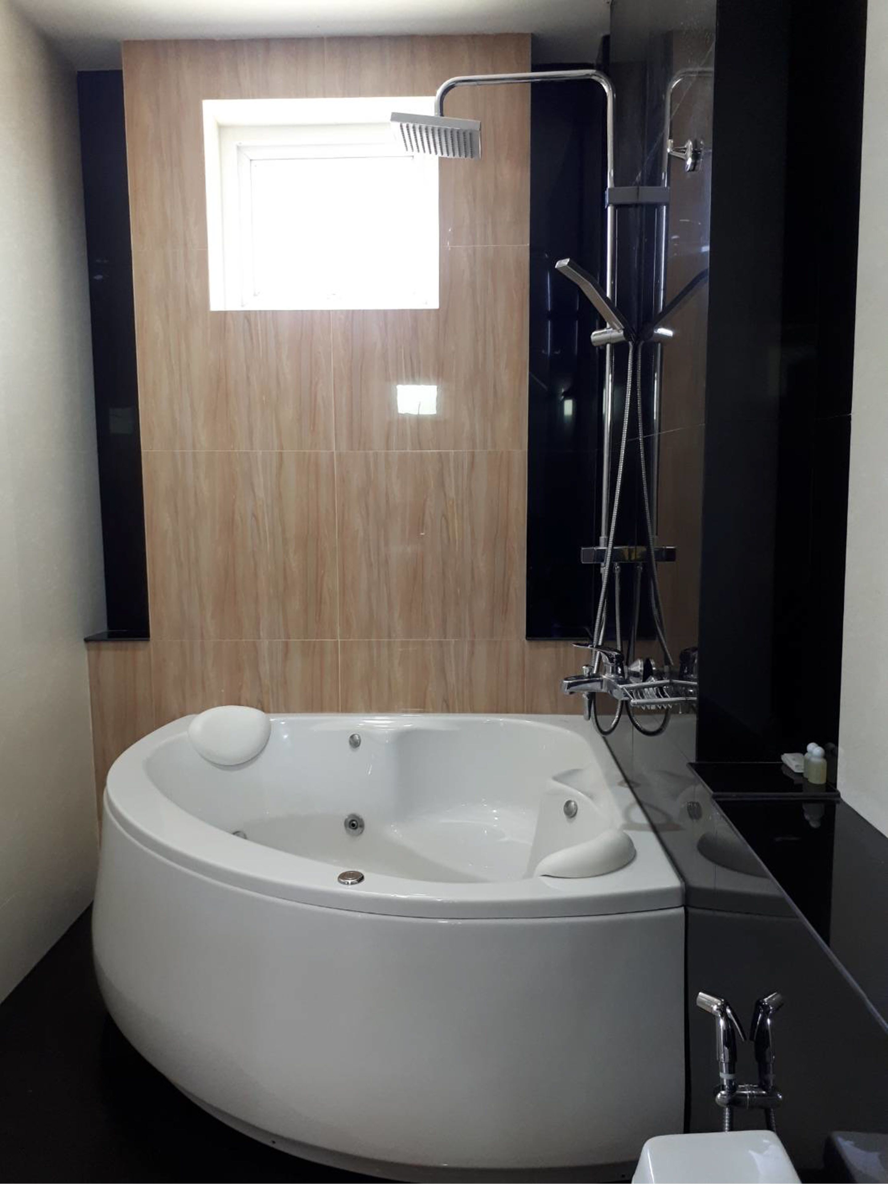 Bañera profunda