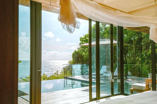 Luxury-Villa, eigener Pool, Meerseite | 1 Schlafzimmer, hochwertige Bettwaren, Daunenbettdecken, Zimmersafe