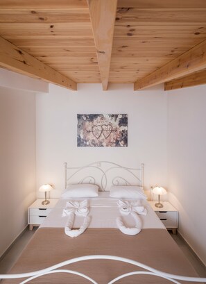 Departamento, 2 habitaciones, balcón, vista al mar | 1 habitación, sábanas de algodón egipcio y ropa de cama de alta calidad 