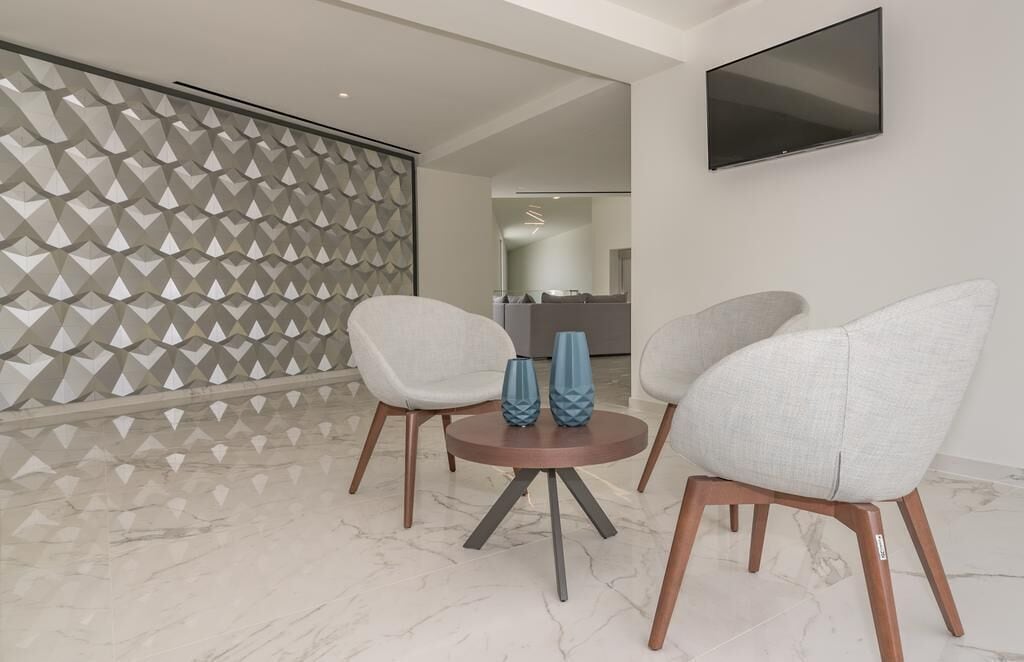 Parihoitohuone(ita), vartalohoitoja, vartalokääreitä