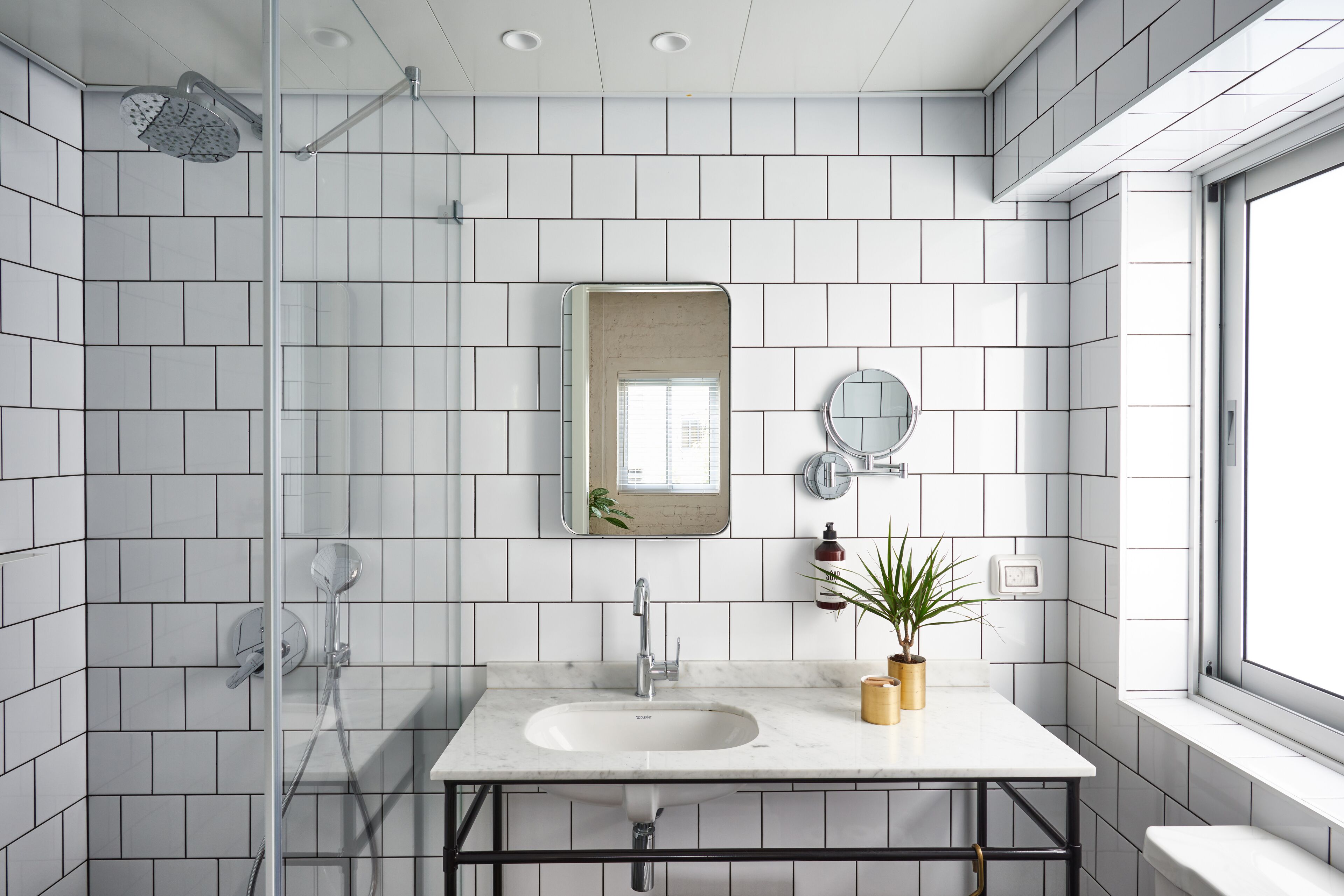 shower, rainfall showerhead, eco-friendly toiletries, hair dryer