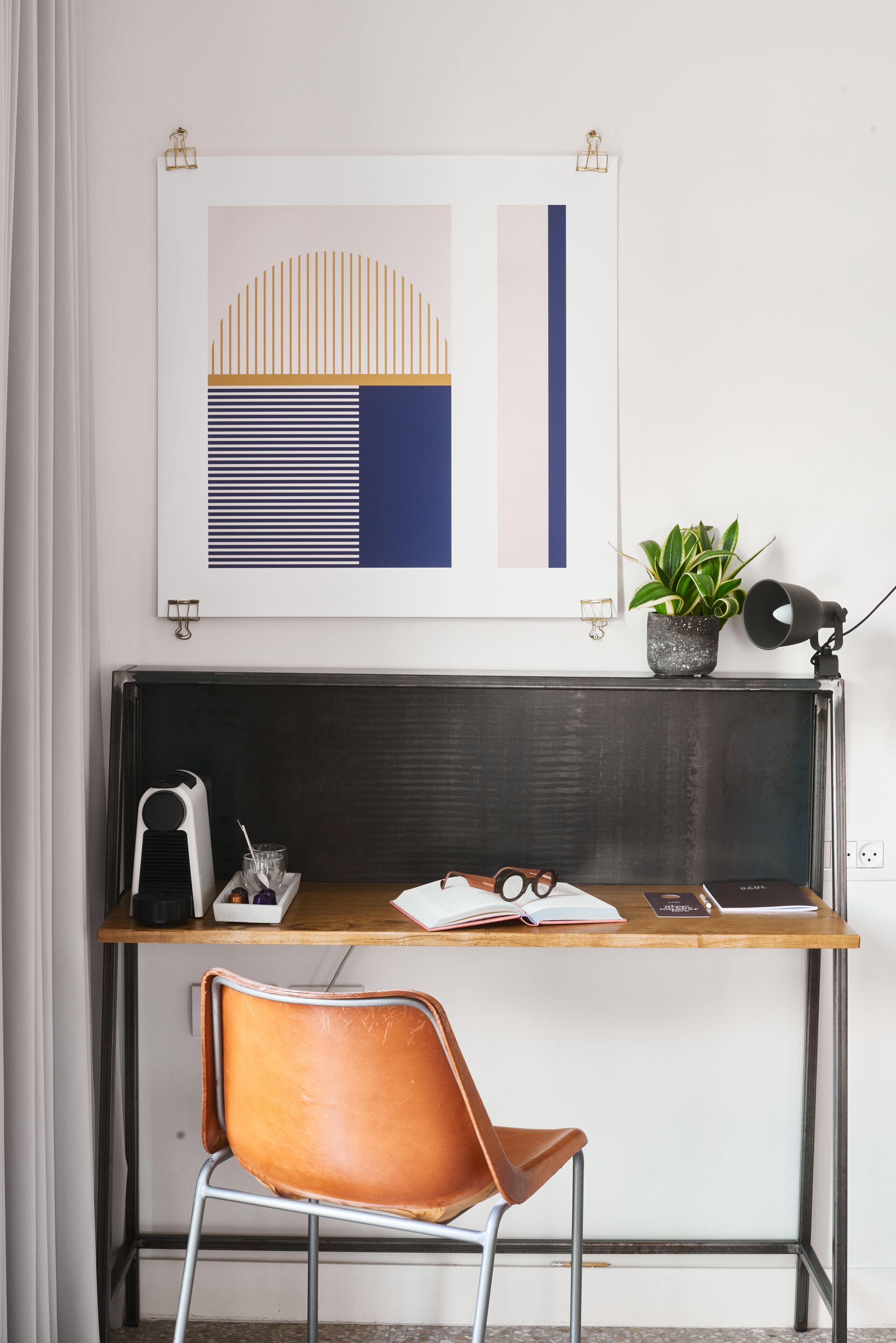 premium room, balcony | living area | 40-inch lcd tv with digital channels, tv, netflix