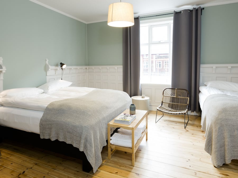 Leilighet – superior, 3 soverom, 2 bad (Hverfisgata 53) | Individuelt dekorert, individuelt innredet og skrivebord