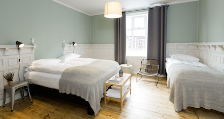 2 habitaciones, decoración personalizada y muebles diferentes