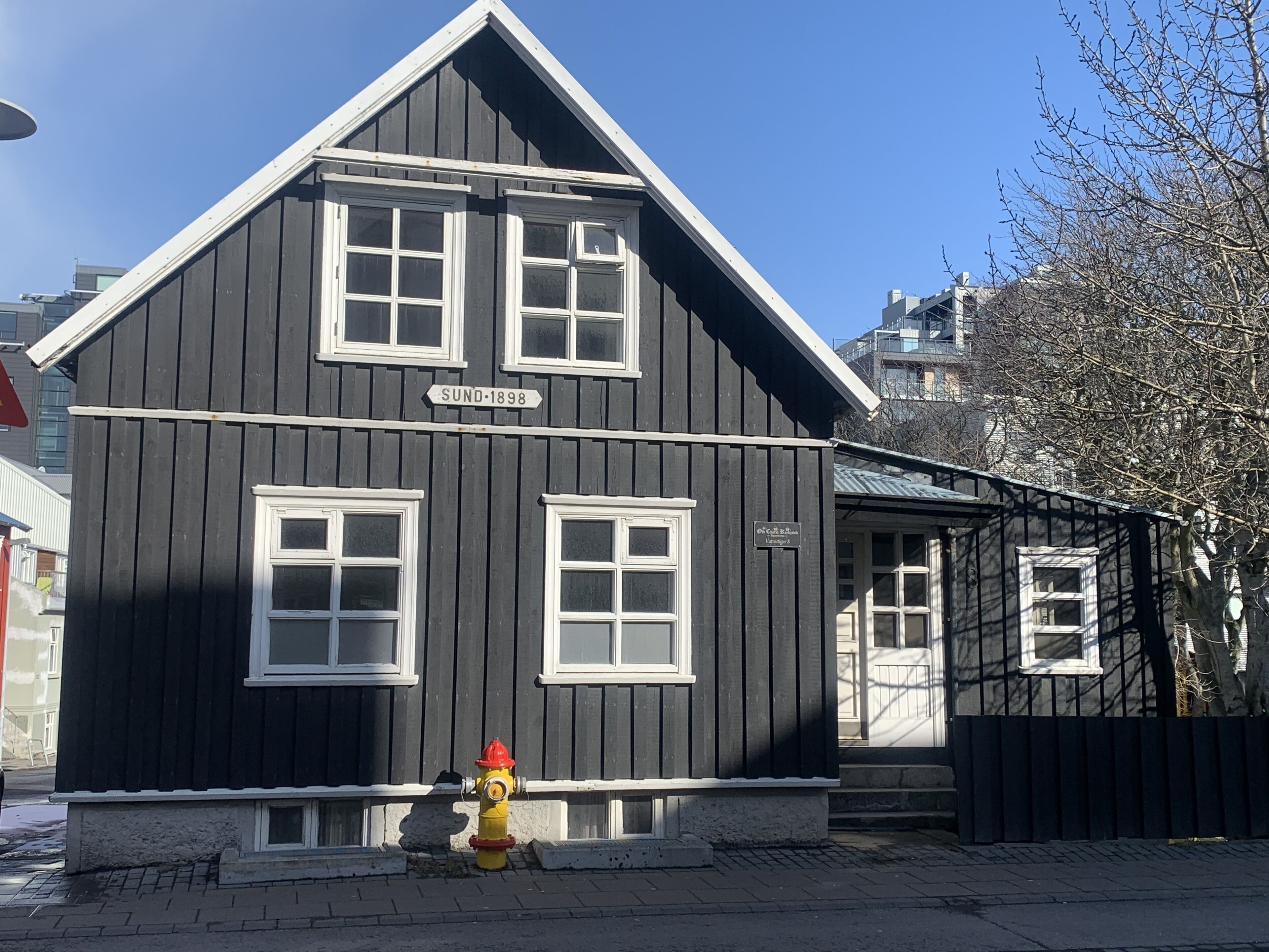 House, 3 Bedrooms (Vatnsstígur 8) | Exterior