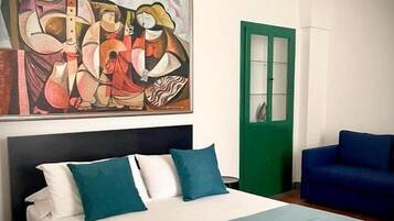 Zimmer, Meerblick | Minibar, Schreibtisch, Bügeleisen/Bügelbrett, kostenloses WLAN