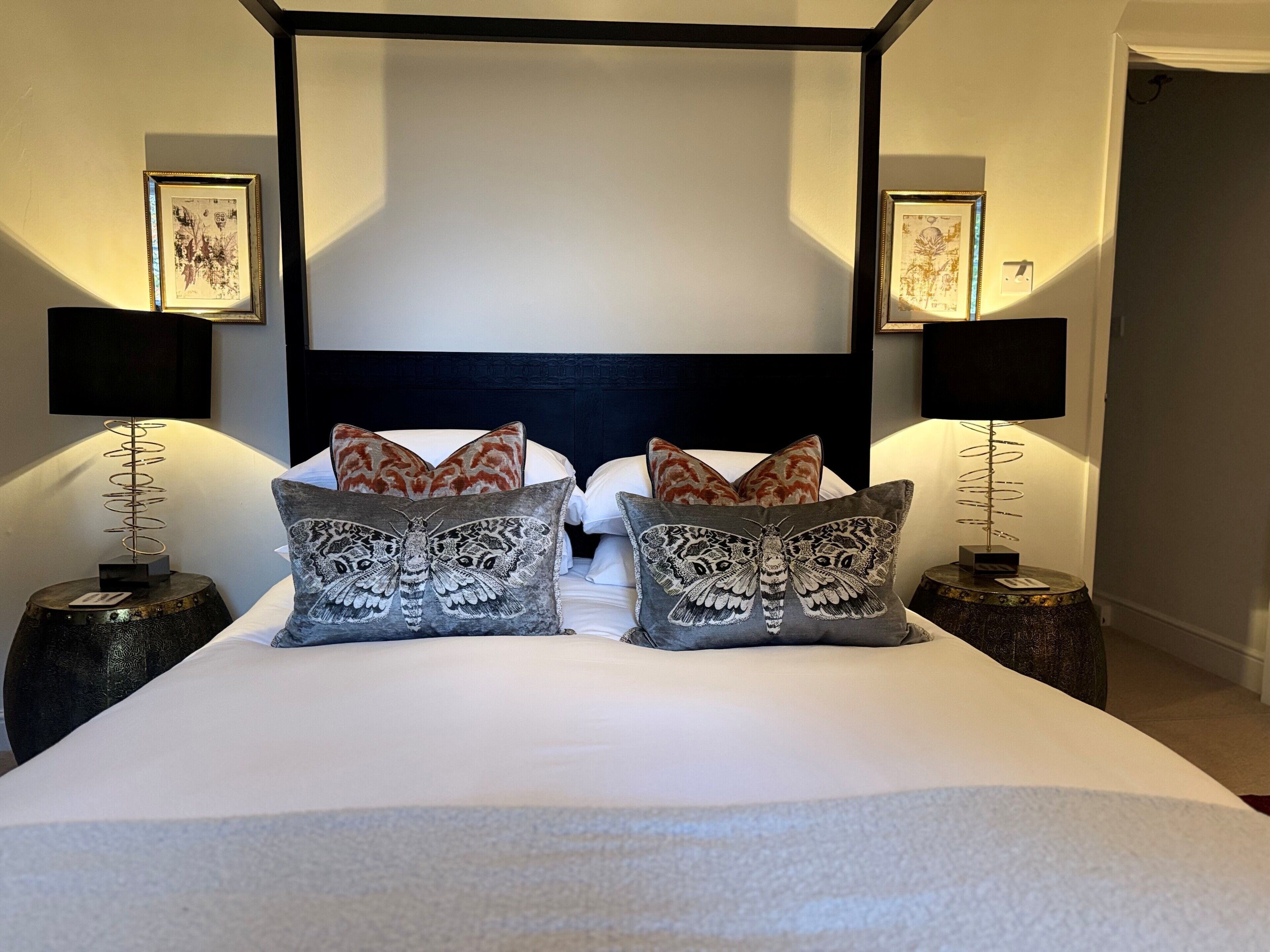 Exclusive Suite, Garden View | Iron/ironing board, cots/infant beds, free WiFi, bed sheets