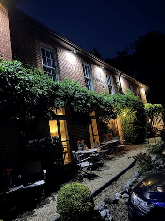 Front of property. Scarborough Hill Country Inn