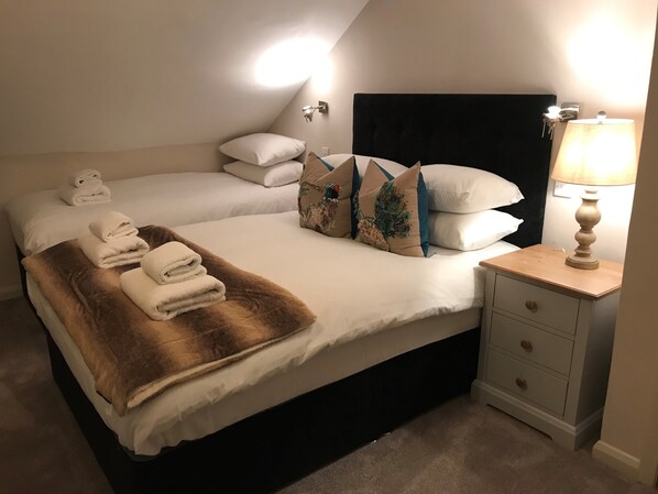 Familie cottage, 3 slaapkamers | Een strijkplank/strijkijzer, babybedden (toeslag), gratis wifi