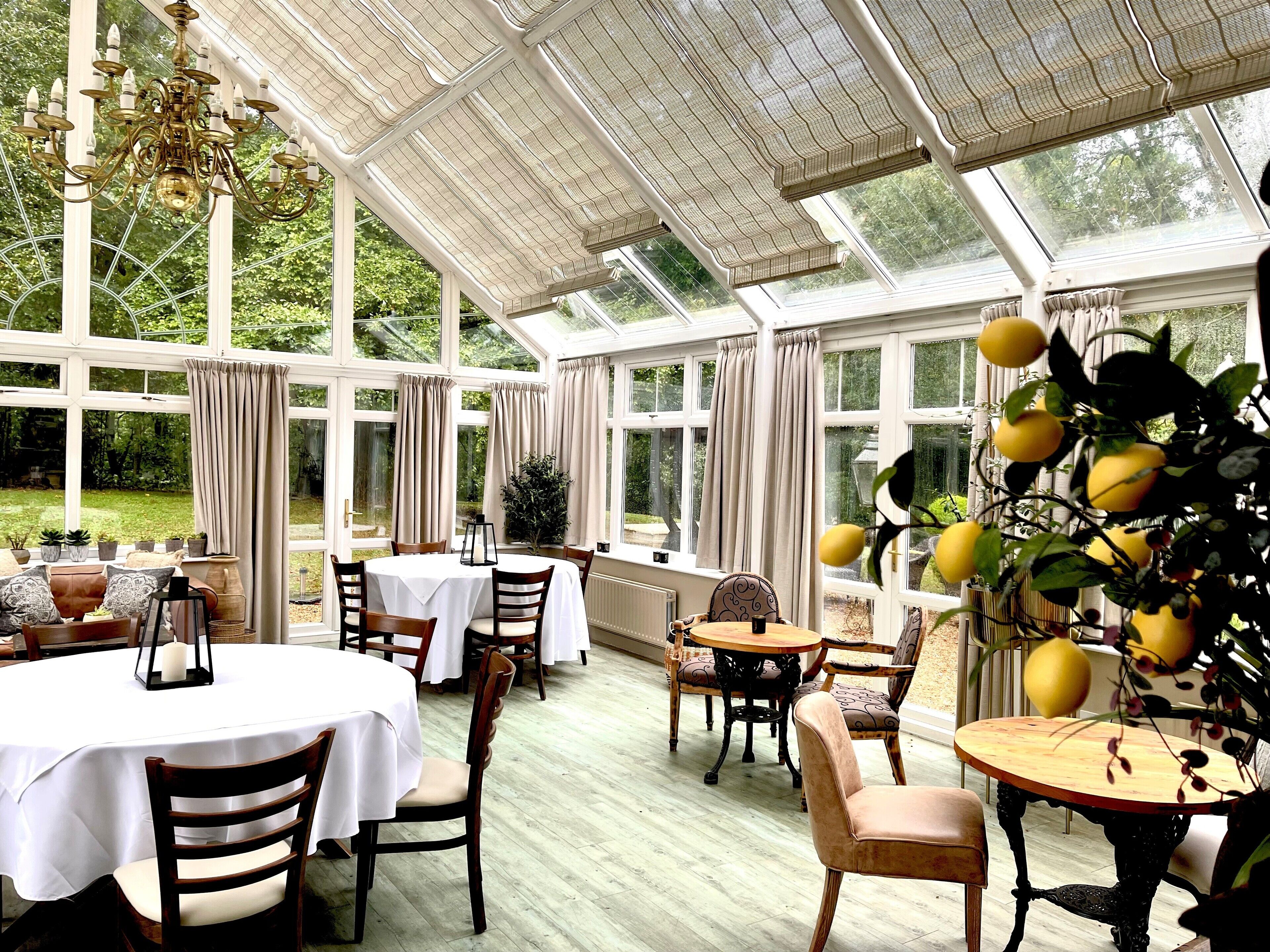 Breakfast, lunch, dinner served; garden views