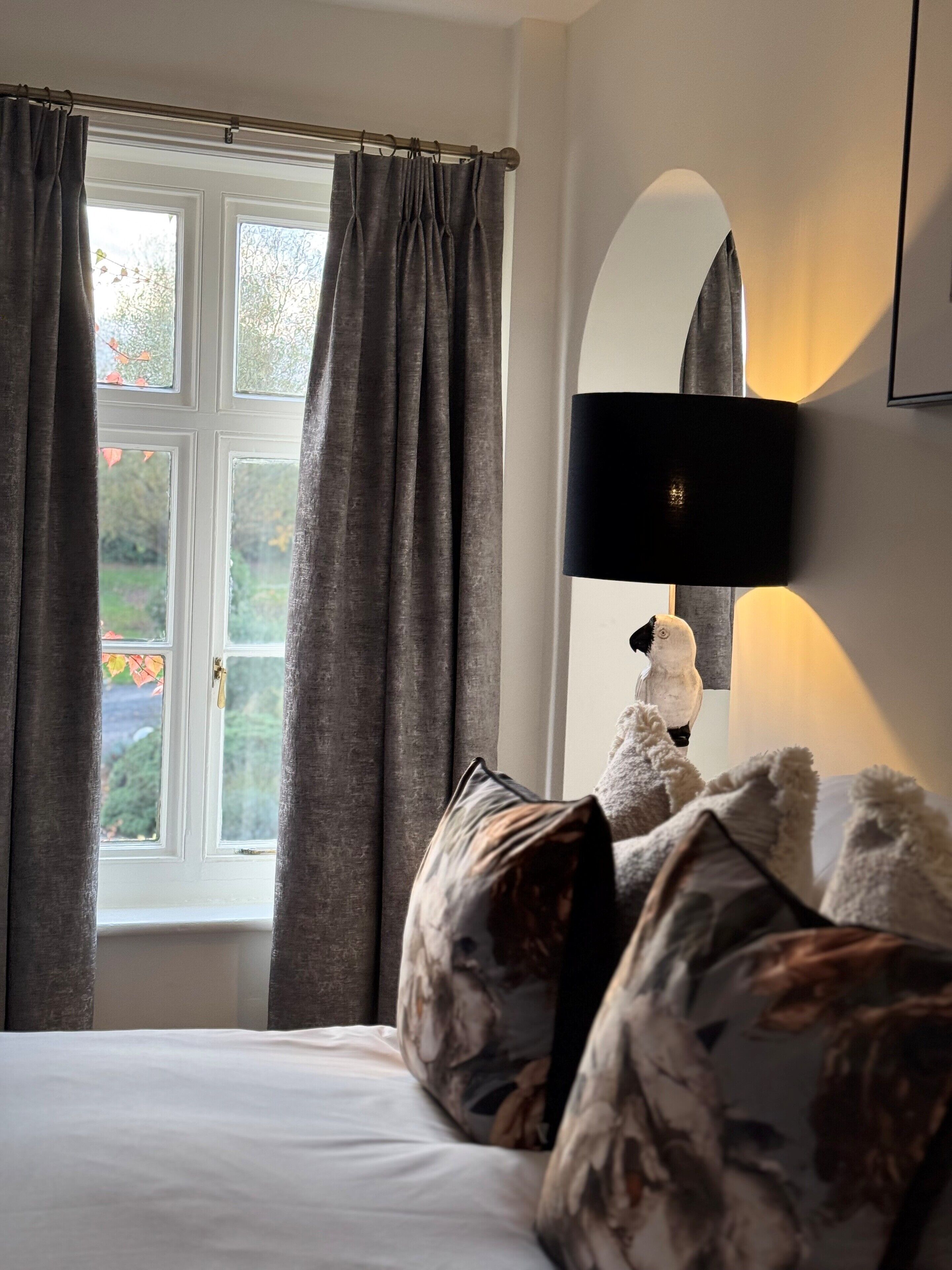 Exclusive Double Room, 1 King Bed, Garden View | Iron/ironing board, cribs/infant beds, free WiFi, bed sheets