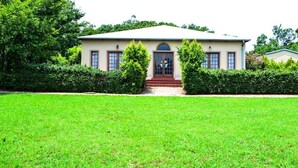 Exterior - Hibon Lodge (Magaliesberg)