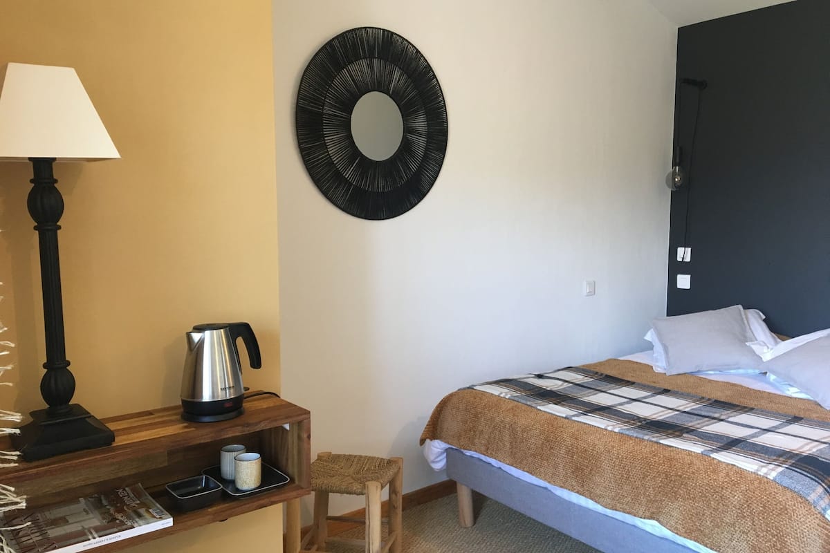 Classic Double Room, Private Bathroom, Garden View | 1 bedroom
