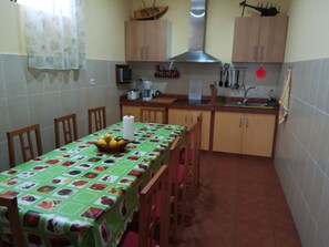 Dining - Albergue O Bordon - Hostel (Cee)