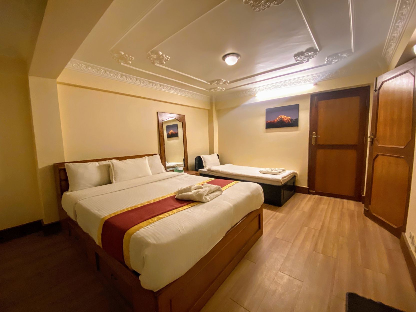 1 chambre, minibar, coffre-fort, ameublement unique