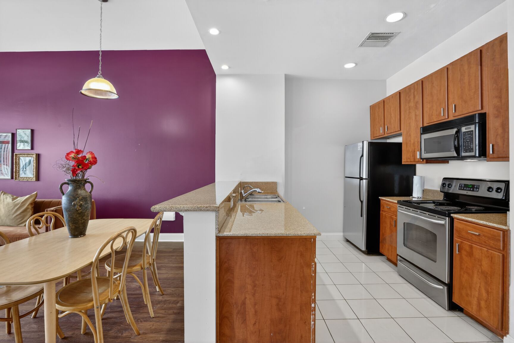 Foto - Roami at Duncan Plaza